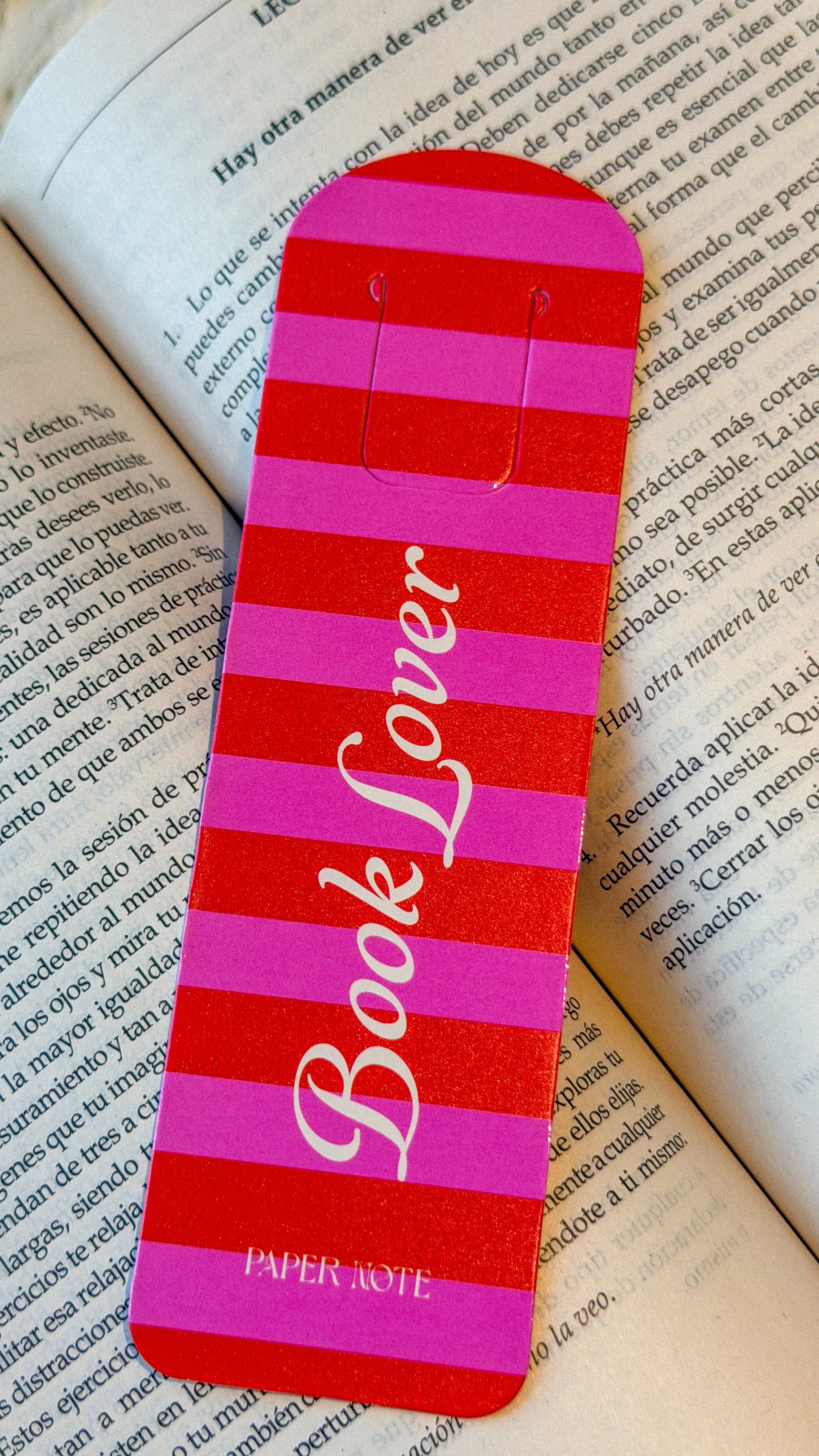 SEPARADOR DE LIBROS VICTORIA