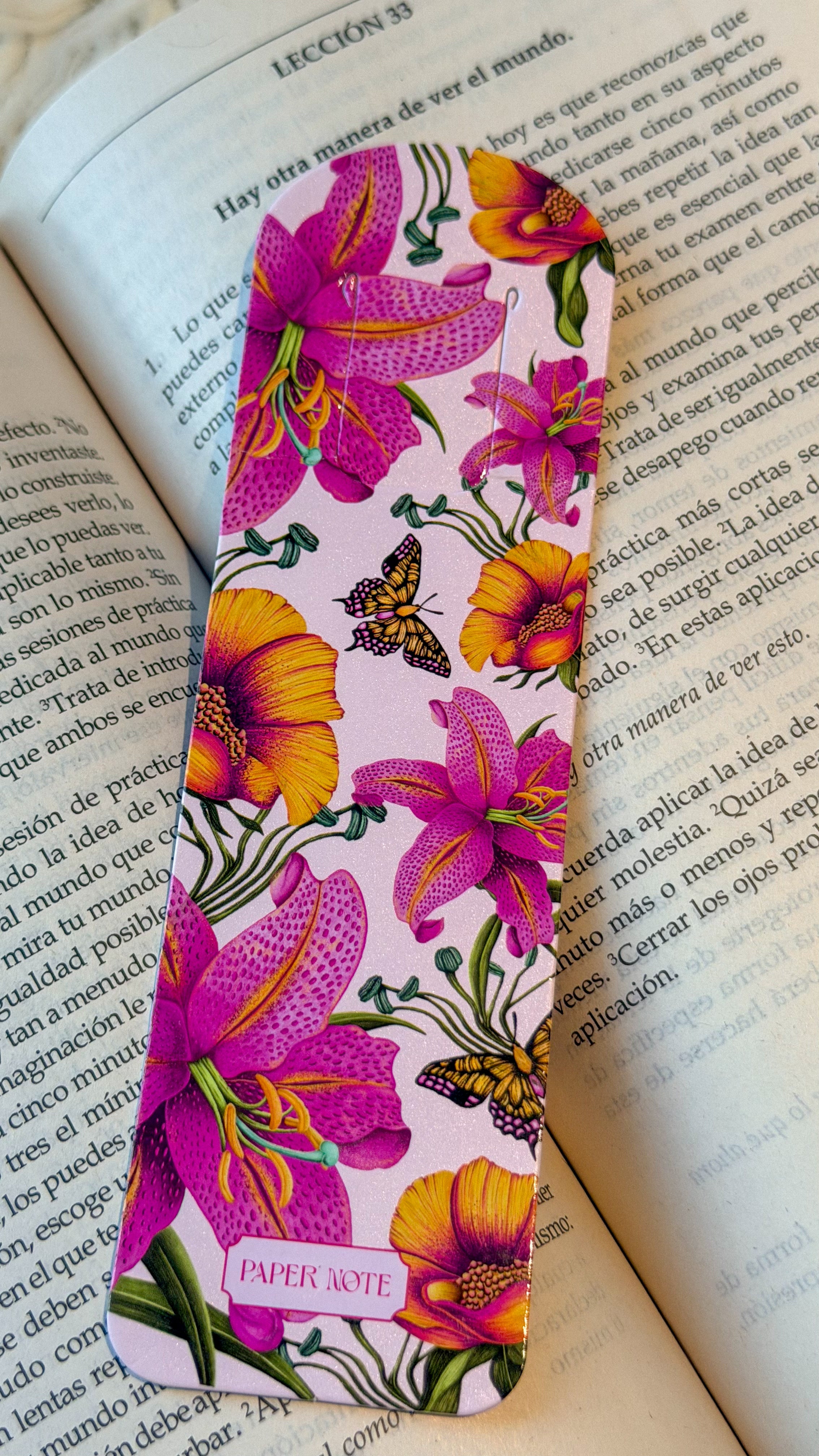 SEPARADOR DE LIBROS LIRIOS